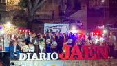 Foto de familia de premiados, organizadores de los galardones Reino de Jaén Sierra Mágina. / Juande Ortiz / Diario JAÉN.