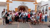 Foto de familia de la alborada del Cristo Chico en Lopera. / Adrián Claudio / Diario JAÉN. 