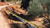 ZONA PELIGROSA. El puente del paraje Fuente Alfonsico, destrozado después de una tormenta.