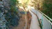 Pasarela aledaña al Río Eliche, en Los Cañones. / Ayuntamiento de Jaén. 