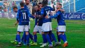 alegría. Los jugadores del Linares Deportivo celebran el segundo gol del encuentro, anotado por Cervera.