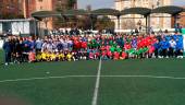 HOMENAJE. Foto de familia de los participantes en la concentración benjamín y los integrantes de las selecciones de Córdoba y Jaén infantil y cadete.