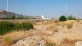 Terrenos en los que se construirá el Centro de Innovación Oleoturístico, junto al yacimiento arqueológico de la Villa de los Robles. / Ayuntamiento de Jaén. 