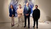 Marta Torres, Juan Francisco Casas, Nicolás Ruiz e Ismael Amaro, en la inauguración de la muestra “(Noli) me tangere”. / Universidad de Jaén.