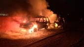Incendio producido en la madrugada de este 7 de mayo en la ciudad de Jaén. 