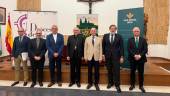José Manuel Criado, José Antonio Sánchez, José Ignacio Damas, Sebastián Chico, Juan Núñez, Luis García-Lomas y Juan Gallego, en la firma. 
