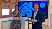 África Colomo presenta junto a Julio Millán las políticas de vivienda de la ciudad de Jaén. / Juanfran Paredes / Diario JAÉN. 