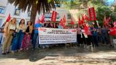 Concentración de los sindicatos UGT y CCOO por el Día Internacional de las Personas de Edad. / David Cejudo / Diario JAÉN