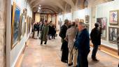 Visitantes a la exposición de Carmelo Palomino, el día de la inauguración. / Álvaro Guzguti / Diario JAÉN. 