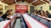 Víctor Torres junto a representantes de CGT, UGT, CCOO, UITA y CSIF. / Nuria Fernández / Diario JAÉN. 