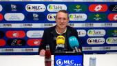 Javier Vallejo, nuevo presidente del Linares Deportivo, en rueda de prensa. / Antonio del Arco.