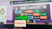 Manuel Herrero en la rueda de prensa previa al partido frente al Torre del Mar. 