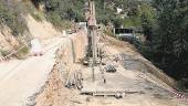 LA IRUELA. Obras de rehabilitación en la JA-8105.