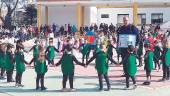 EDUCACIÓN. Escolares del “San Fernando” en el patio del colegio.