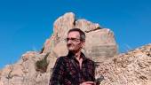 José Correa es el autor de la exposición “El arte del hilo y del clavo”, que se inauguró la semana pasada en Bedmar.