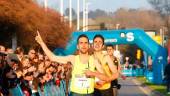 éxito. Sebastián Martos celebra la victoria en una prueba.