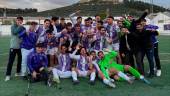 Los “moraítos” celebran el ascenso a División de Honor tras su victoria 1-2 al Alcalá Enjoy. / Atlético Jaén.