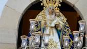 MUY ESPERADO. Nuestra Señora del Rosario a su salida de la parroquia.