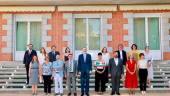 El rey Felipe VI junto a los ganadores de la cuarta edición de los Premios Archiletras de la Lengua.