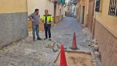 Javier Padorno visita la calle Merced Baja. / Ayuntamiento de Jaén.