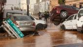 Vehículos destrozados tras el paso de la DANA por el barrio de La Torre de Valencia. Archivo. / Rober Solsona / Europa Press. 