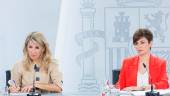 Imagen de archivo de Yolanda Díaz e Isabel Rodríguez, en una rueda de prensa del Consejo de Ministros. / Eduardo Parra / Europa Press.