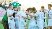 Los jugadores del Real Jaén celebran un gol ante El Palo en La Victoria. / Francisco Gaitán / Diario JAÉN.