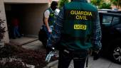 Varios agentes de la Guardia Civil durante un registro. Archivo. / Elena Fernández / Diario JAÉN.