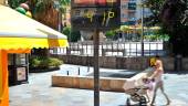 Transeúnte por el centro de la ciudad. / Diario JAÉN.