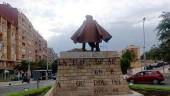 Monumento dedicado a la Guardia Civil en la Avenida de Andalucía. Archivo. 