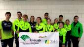 CONJUNTO. Los atletas del Unicaja posan en Antequera en el Campeonato de Andalucía sub 23.