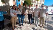 Concejales del Ayuntamiento de Jaén en la visita a la chilindrinas, en la verja de la Diputación Provincial de Jaén. / Ayuntamiento de Jaén.