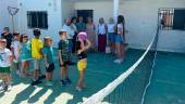 Menores participando en las actividades de las escuelas de verano.
