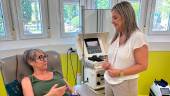 Visita de la delegada de Salud, Elena González, al Centro de Transfusión Sanguínea de Jaén. / Junta de Andalucía. 