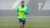 Ñito González se ejercita en el Estadio de La Victoria este sábado. / Real Jaén.