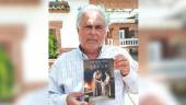 La novela la protagoniza Mario Cosme, el personaje basado en la realidad. Un comisario republicano que luchó contra Franco.