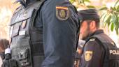 Imagen de archivo de dos agentes de la Policía Nacional. 