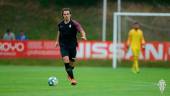 Pelayo Suárez, en un entrenamiento con el Sporting de Gijón. / Sporting.
