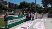 COMPARECENCIA. Representantes de la Coordinadora en la Plaza de la Concordia (Batallas), donde ofrecieron su primera rueda de prensa.