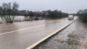 Estado de la carretera inundada. / Fran Miranda / Diario JAÉN.