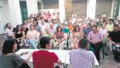 PÚBLICO. Los tres ediles presentan el reglamento durante el acto celebrado en La Rábita.