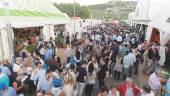 AMBIENTE. Gran afluencia de público en las casetas del recinto ferial de la capital jiennense.