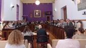 Fotografía del salón de plenos del Ayuntamiento de Jaén ayer durante la celebración de la sesión ordinaria correspondiente al mes de abril. / Fran Miranda / Diario JAÉN.