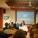 El candidato de Jaén Merece Más (JM+) al Parlamento de Andalucía, Luis García Millán, en un encuentro con afiliados y simpatizantes. / Jaén Merece Más.