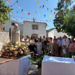 Algunos momentos de la eucaristía en honor a la Virgen de Fátima. / Nuria Fernández Luque / Diario JAÉN. 