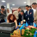 Francisco José Solano asiste a este encuentro de formación conformado por 40 estands de centros educativos jiennenses. / Junta de Andalucía.