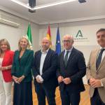 Elena González, Rocío Hernández, José Luis Olivares, Jesús Estrella y Jesús de la Paz, en la delegación de Gobierno de la Junta en Jaén. / Ana Isabel Bravo / Diario JAÉN. 