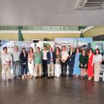 Representantes de las distintas entidades participantes en la jornada posan antes de que de comienzo el encuentro en la sede de Andaltec.