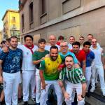 Los villacarrillenses, con amigos en Santo Domingo.