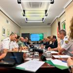 Autoridades en la reunión del Comité Asesor del Plan Infoca celebrada en la Delegación del Gobierno. 